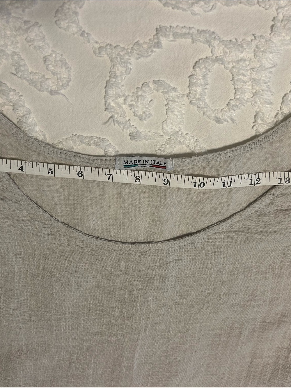 Italian Sleeveless Scoop Neck Tank in Light Gray - Picture 2 of 4